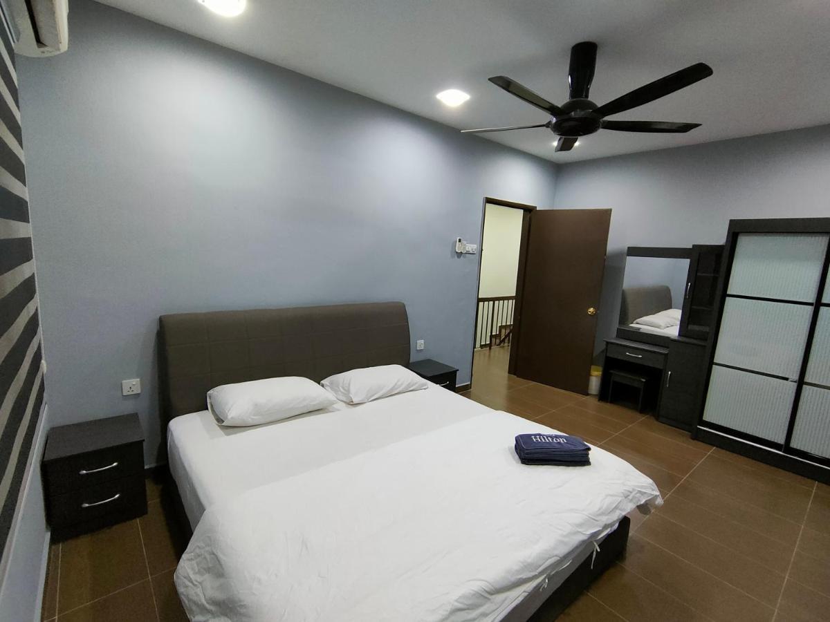 Three-Bedroom House At Tyara Homestay Sunway Petaling Jaya Εξωτερικό φωτογραφία