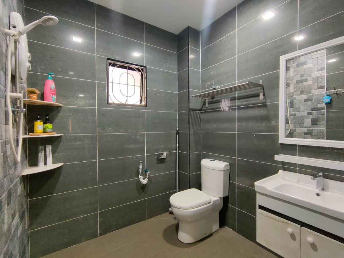 Three-Bedroom House At Tyara Homestay Sunway Petaling Jaya Εξωτερικό φωτογραφία