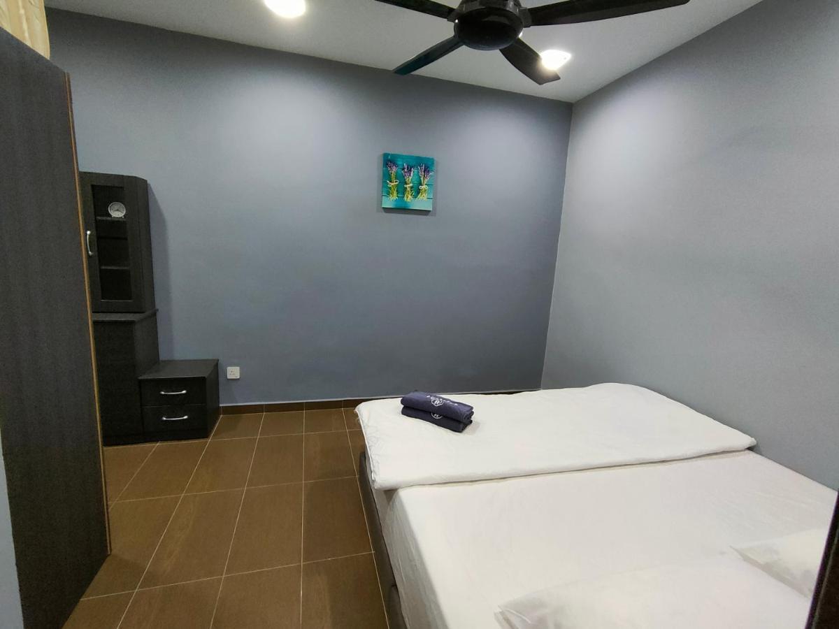 Three-Bedroom House At Tyara Homestay Sunway Petaling Jaya Εξωτερικό φωτογραφία